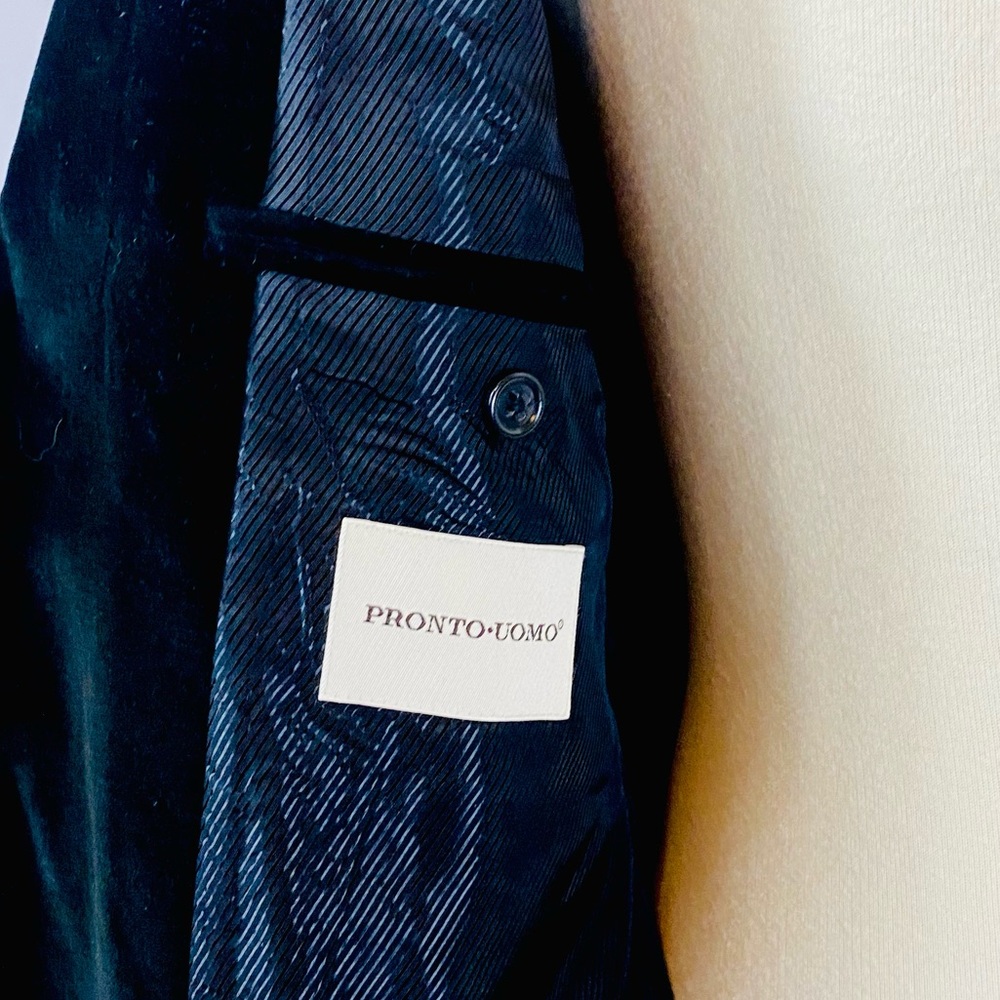 Pronto-Uomo Mens Luxury Black Velveteen Blazer Like New - Picture 4 of 12